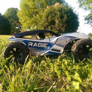 Kyosho Rage Vei In Action With 2S LiPo - YouTube